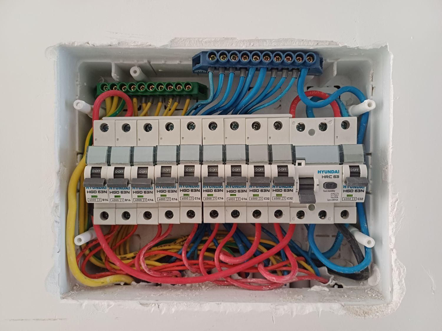 برق ،برقکاری|خدمات پیشه و مهارت|صباشهر, |دیوار