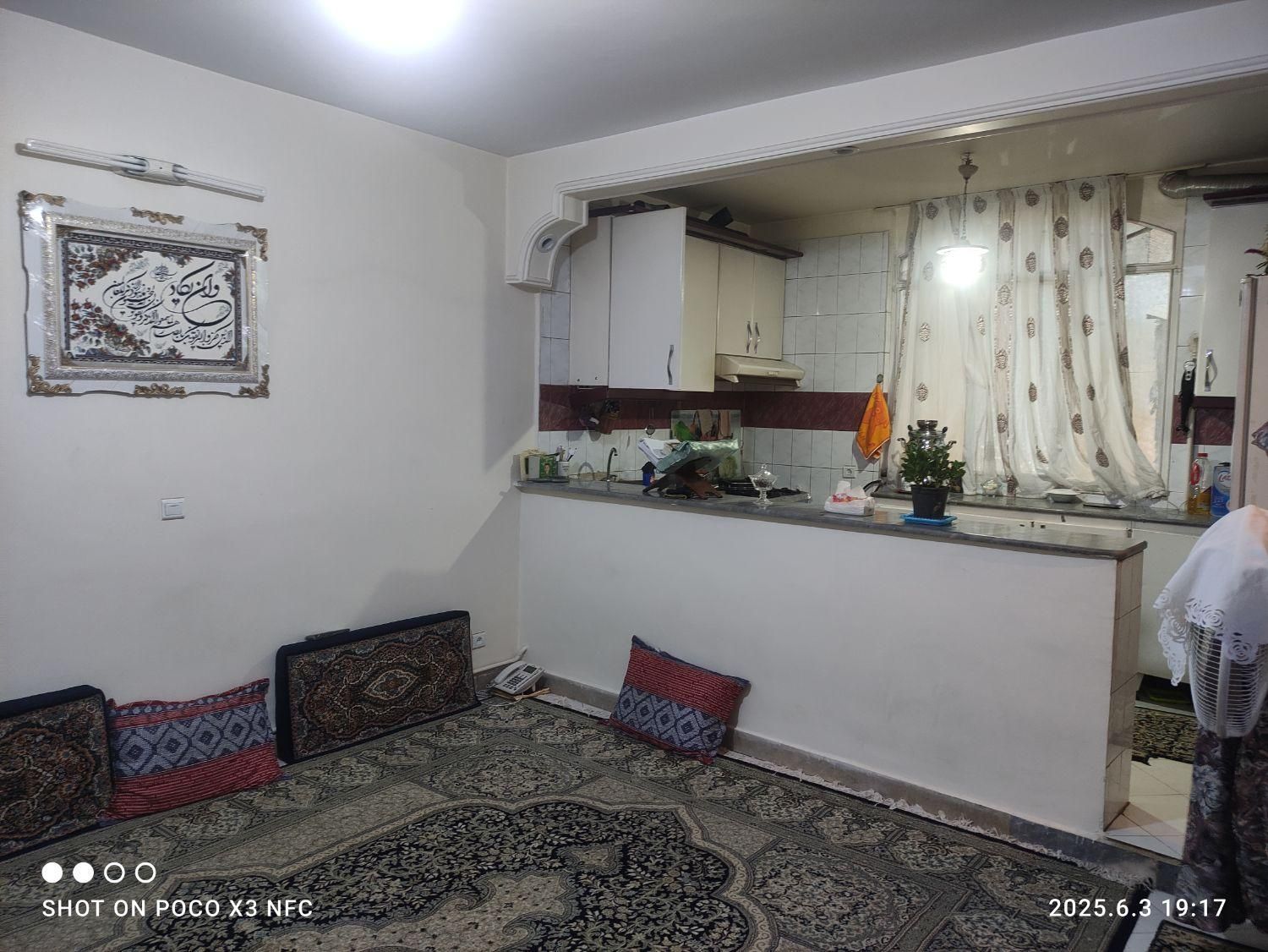 57متر 2خوابه طبقه دوم با پارکینگ نزدیک پیروزی|فروش آپارتمان|تهران, چهارصد دستگاه|دیوار