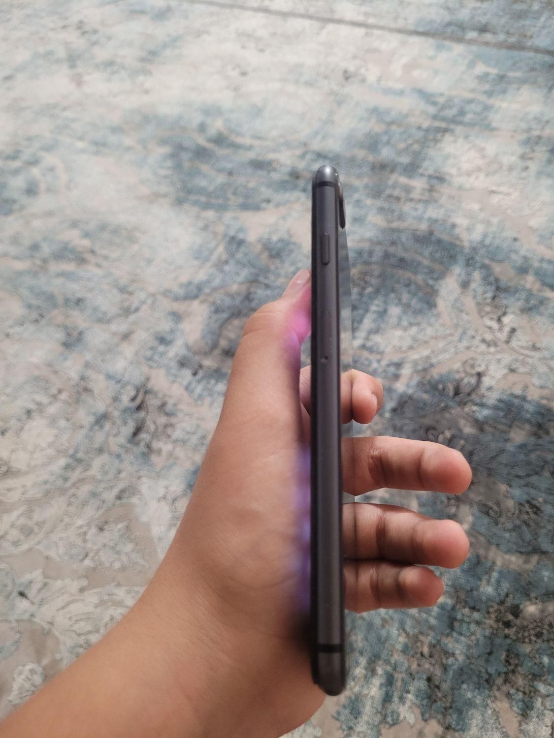 اپل iPhone 8 Plus با حافظهٔ ۶۴ گیگابایت|موبایل|رشت, حمیدیان|دیوار