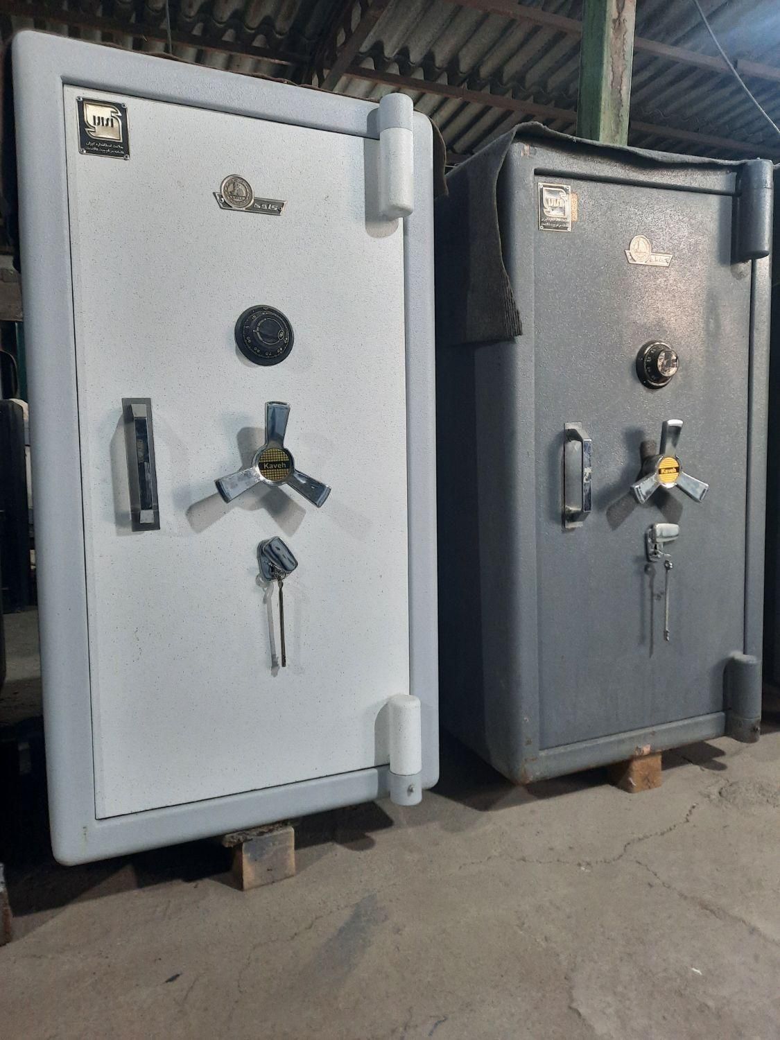 خرم کاوه گنجبان گنجینه گاوصندوق/ گاو صندوق|ابزارآلات|ارومیه, |دیوار