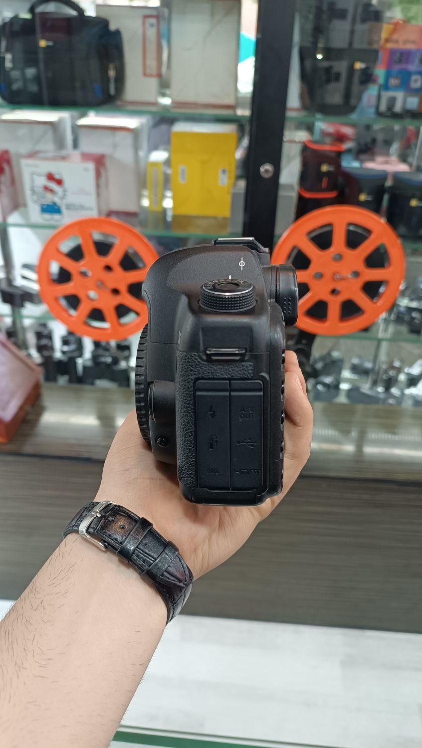 5D mark ii body|دوربین عکاسی و فیلم‌برداری|تهران, فردوسی|دیوار