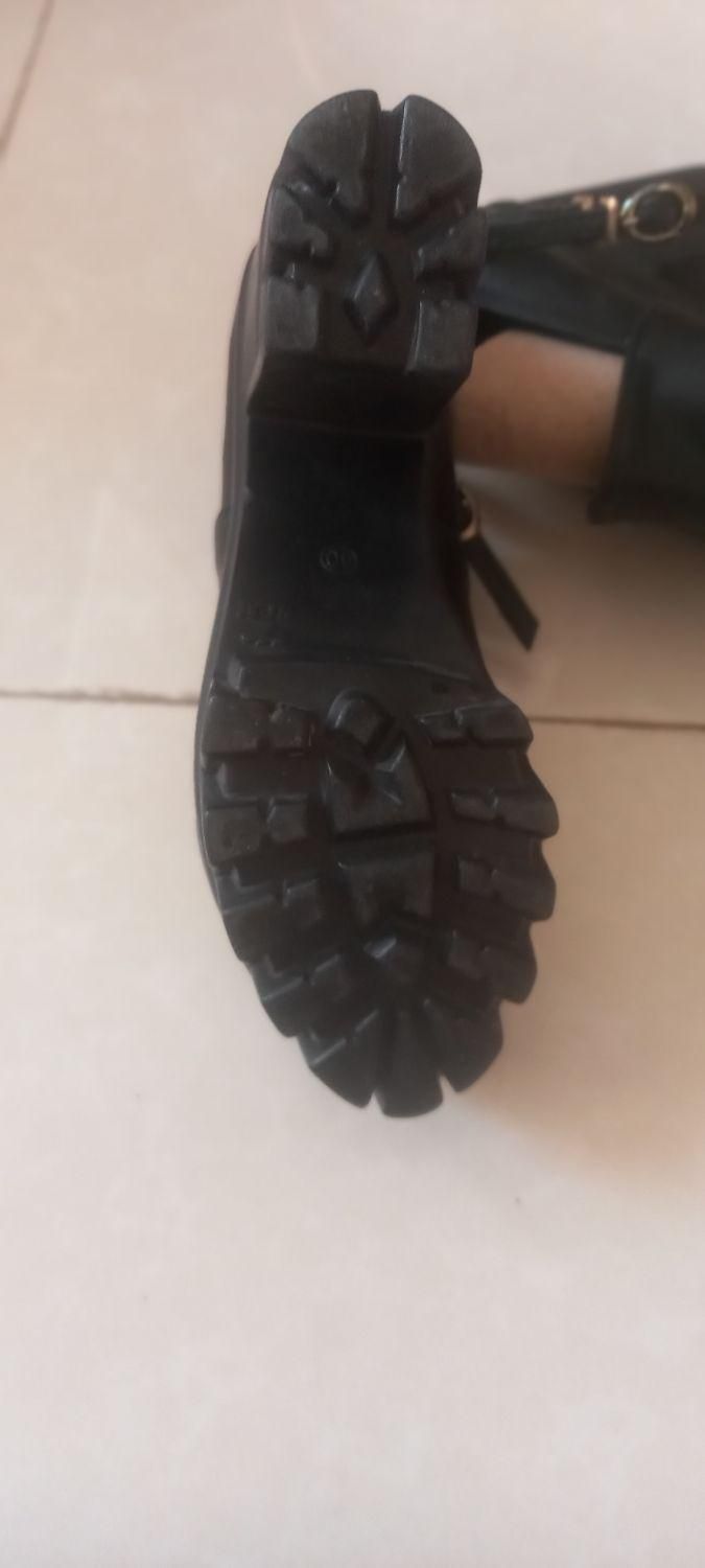 کفش زنانه|کیف، کفش، کمربند|شیراز, عفیف‌آباد|دیوار