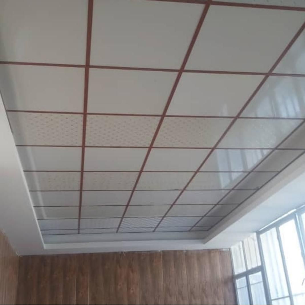 اجرای سقف کاذب60*60 بدون واسطه با اجرت سال گذشته|خدمات پیشه و مهارت|قم, ارم|دیوار