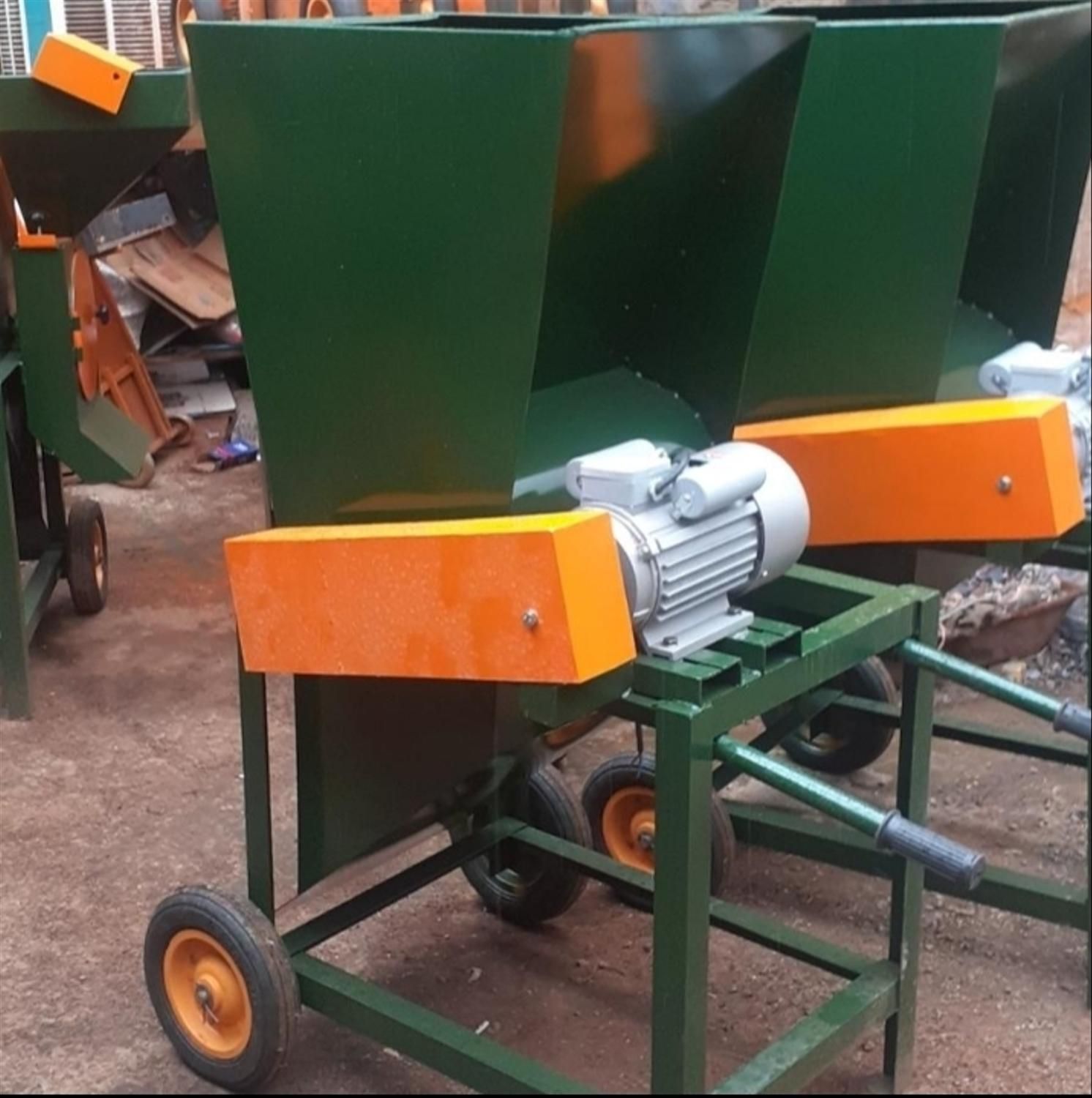 علف کاه خردکن فیدر میکسر دامداری گاوداری|ماشین‌آلات صنعتی|اصفهان, دانشگاه اصفهان|دیوار