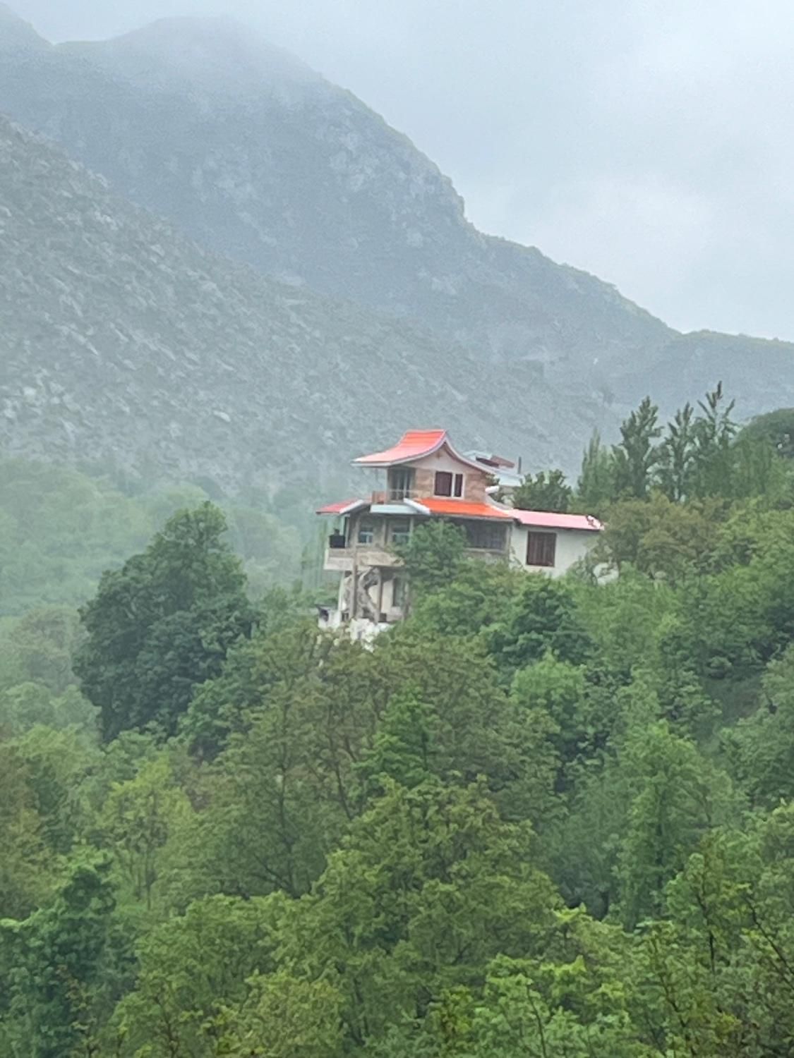 اجاره روزانه/هفتگی/ماهانه ویلا|اجارهٔ کوتاه‌مدت ویلا و باغ|کلیبر, |دیوار