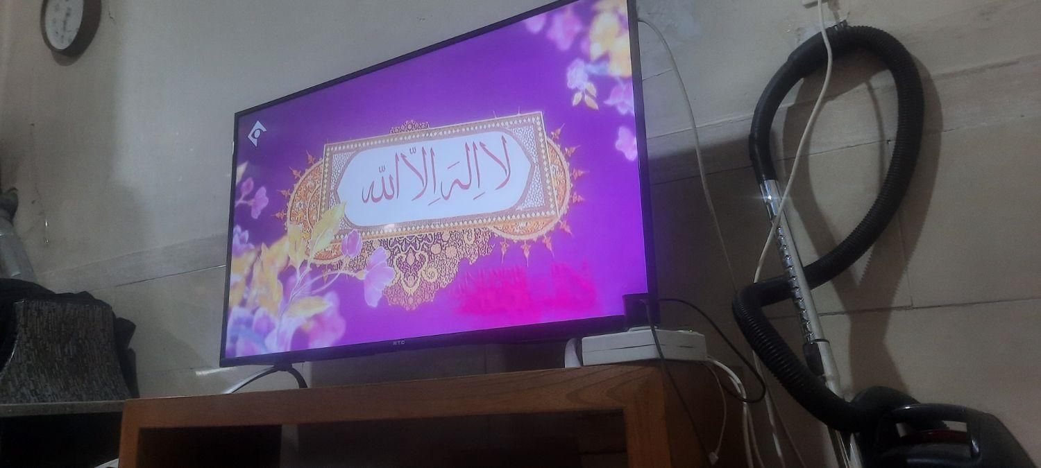 تلوزیون آر تی سی ۴۹ کیفیت بالا|تلویزیون و پروژکتور|تهران, گلچین|دیوار