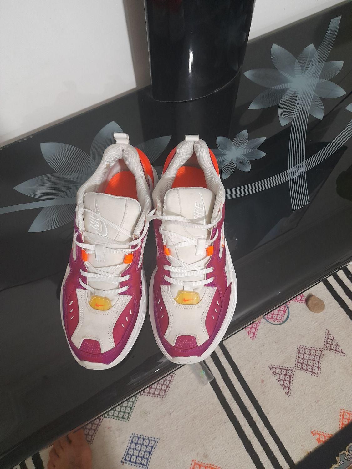 کتونی اورجینال نایک|کیف، کفش، کمربند|آفتاب, |دیوار