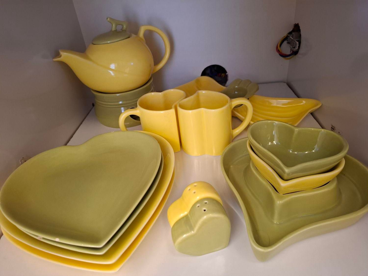 سرویس صبحانه خوری|ظروف سرو و پذیرایی|اصفهان, سرشبادران|دیوار