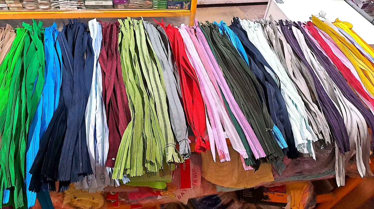 دنیای زیپ زیر قیمت بازار بیرجند|لوازم خیاطی و بافتنی|بیرجند, |دیوار