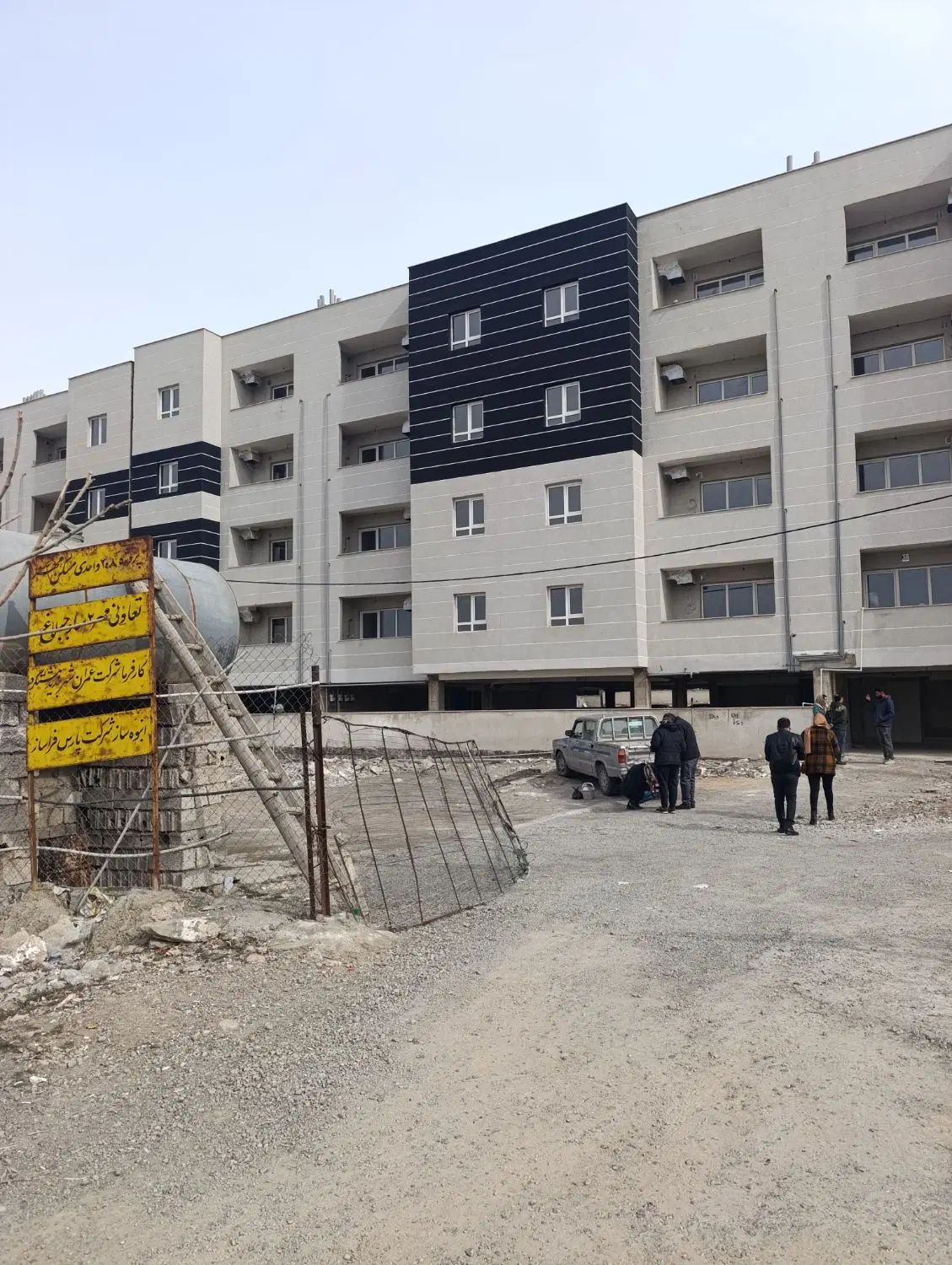 پارس فراساز با پارکینگ کاسبی زیر قیمت بازارفوری|فروش آپارتمان|هشتگرد, شهرک ایران خودرو|دیوار