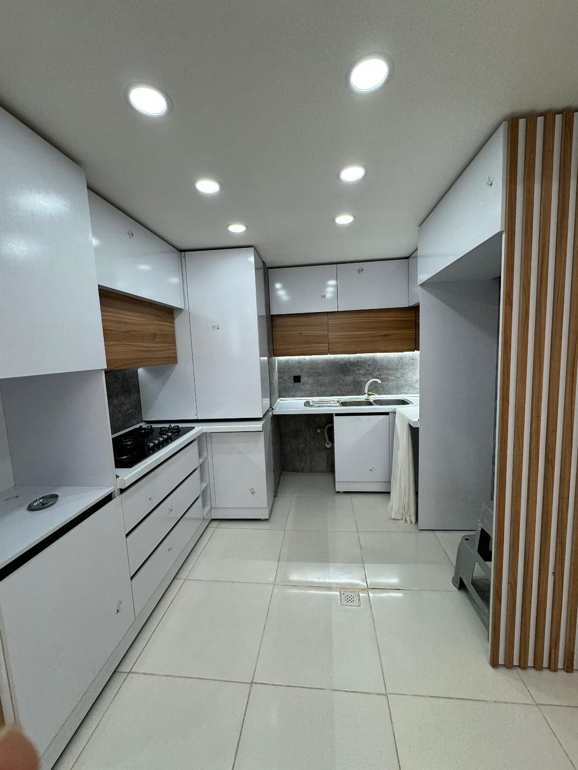 فروش مسکن مهر لوکس وام تسویه|فروش آپارتمان|صدرا-فارس, فاز ۱|دیوار