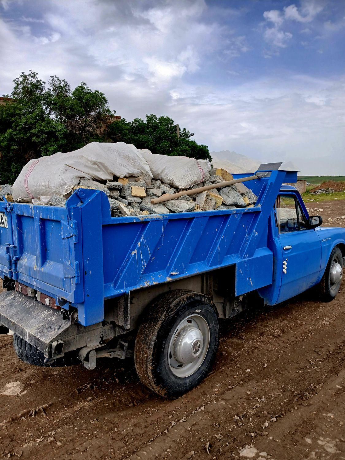 خاکبرداری و حمل نخاله،ماسه،پوکه|خدمات حمل و نقل|کرمانشاه, |دیوار
