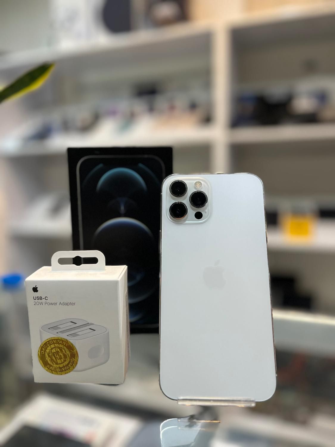 Iphone 12 Pro max 256GB مشابه اکبند اقتصادی|موبایل|کرج, کوی امامیه|دیوار