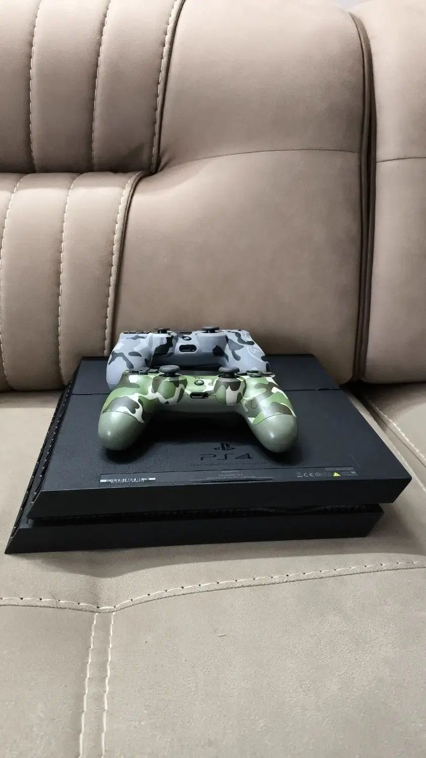 PS4  500g ‌پی اس فور ۵۰۰ گیگ|کنسول، بازی ویدئویی و آنلاین|اصفهان, شاهد|دیوار