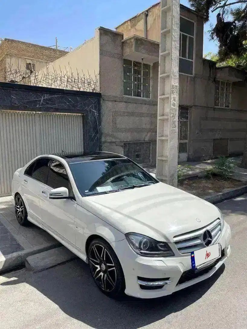 بنز c200 بسیار تمیز «فقط امروز»|خودرو سواری و وانت|مشهد, هفت تیر (آب و برق)|دیوار