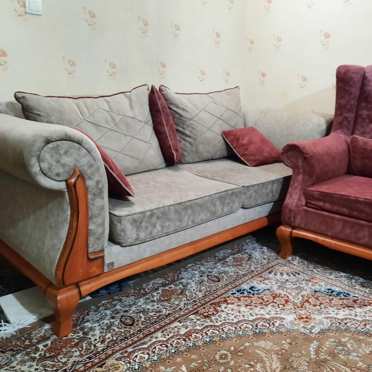 مبل راحتی هفت نفره|مبلمان خانگی و میز عسلی|تهران, شهرآرا|دیوار