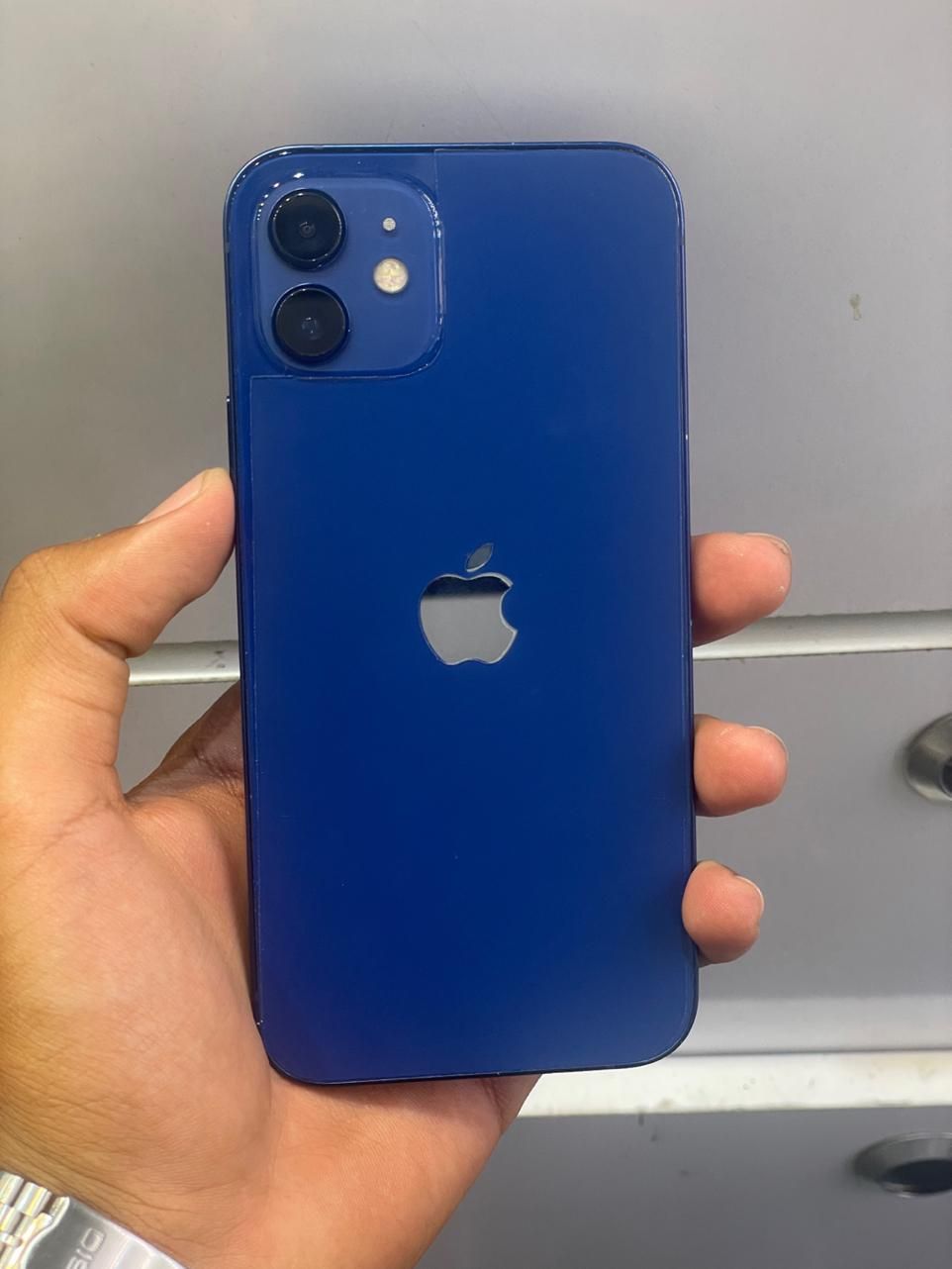 اپل iPhone 12 با حافظهٔ ۱۲۸ گیگابایت|موبایل|مشهد, عبادی|دیوار