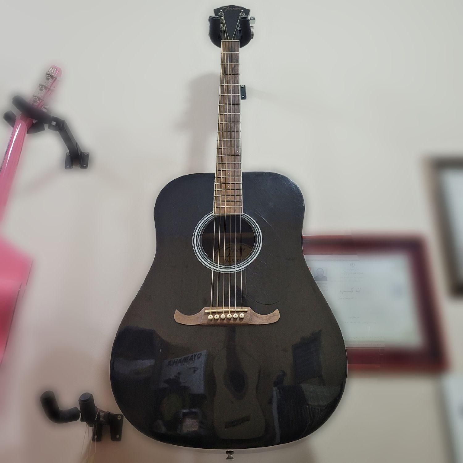 گیتار آکوستیک فندر|گیتار، بیس، امپلیفایر|تبریز, |دیوار