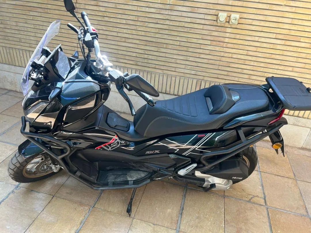 موتور agv 1404|موتورسیکلت|اصفهان, باغ زیار|دیوار