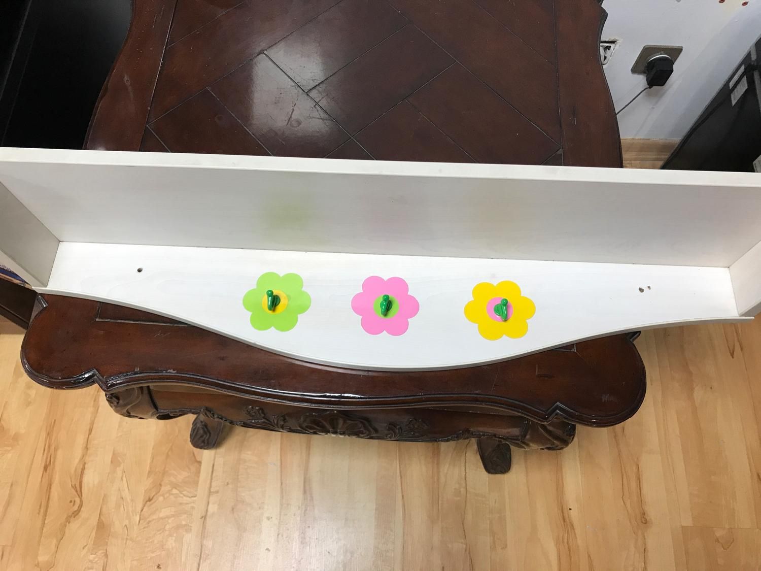 شلف دیواری کودک|اسباب و اثاث بچه|تهران, میرداماد|دیوار