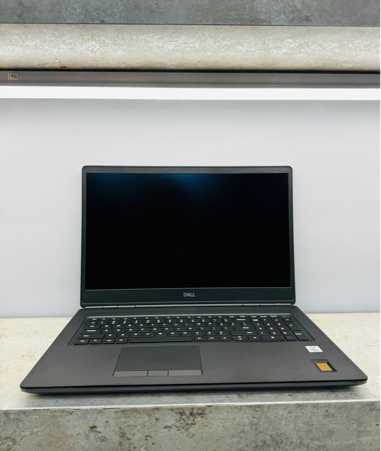 لپتاپ ۱۷ اینچی /۶گیگ گرافیک Dell 7750|رایانه همراه|تهران, دزاشیب|دیوار