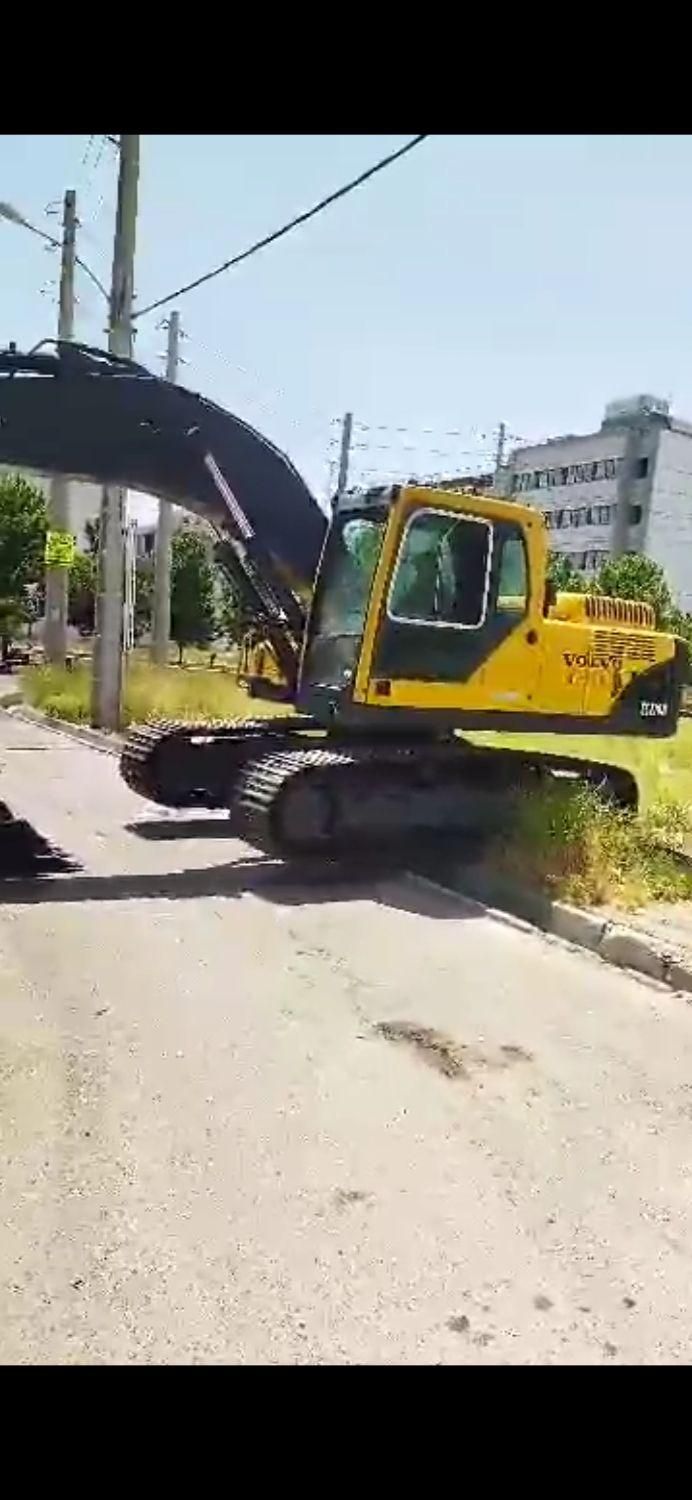 مجری تخریب خاکبرداری.کوه بری.حفرکانل.چکش پاکت|خدمات پیشه و مهارت|شیراز, شهرک آرین|دیوار