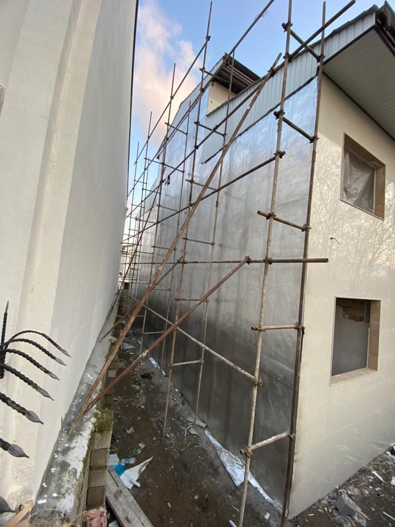 نصب ایزوگام و اجرای قیر|خدمات پیشه و مهارت|لاهیجان, انقلاب|دیوار