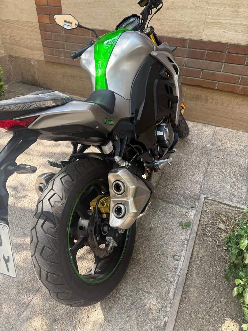 Z1000|موتورسیکلت|تهران, اکباتان|دیوار