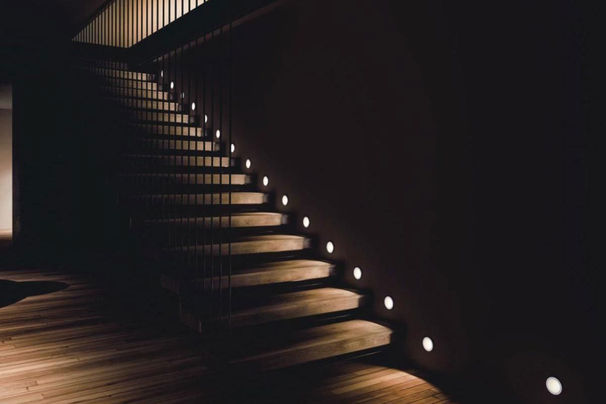 برقکار سیمکشی خوردکاری هالوژن تصب لاینر رفع اتصالی|خدمات پیشه و مهارت|مشهد, عبادی|دیوار