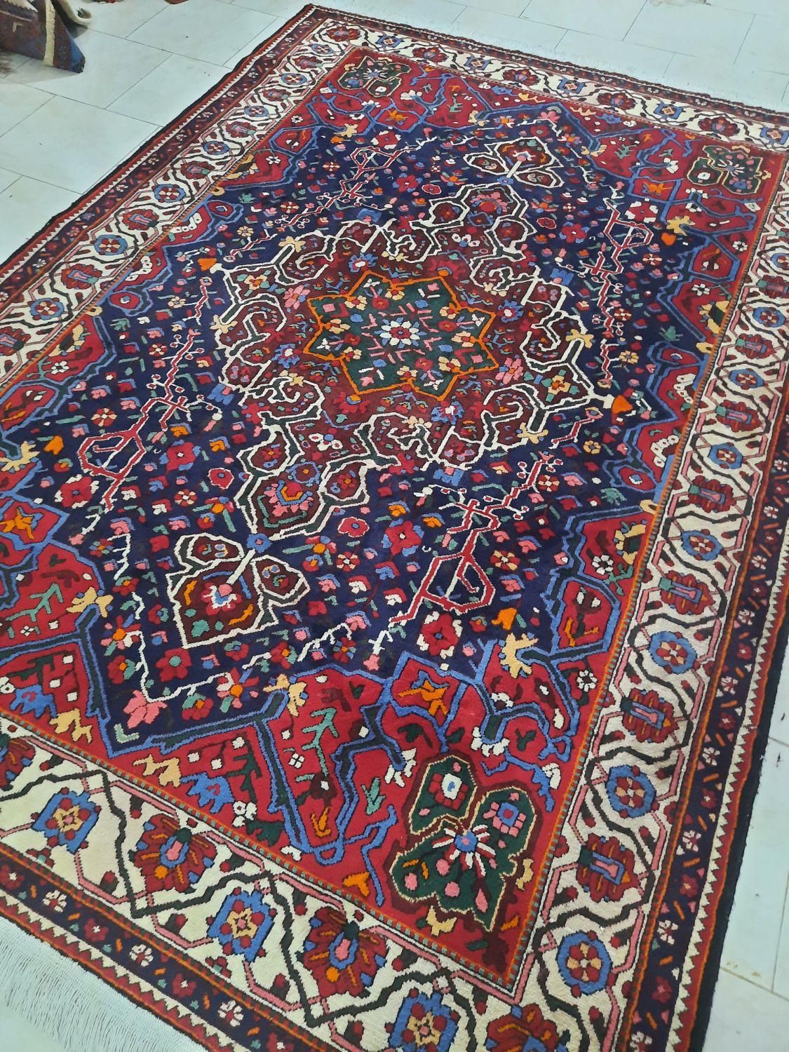 فرش ۶ متری دستباف بختیاری|فرش|کرج, برغان|دیوار