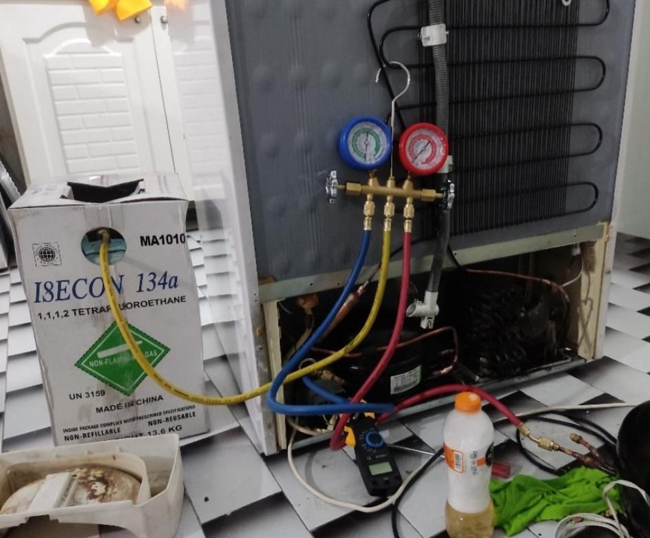 تعمیر انواع یخچال و فریزرهای خانگی و صنعتی(درمحل)|خدمات پیشه و مهارت|قروه, |دیوار