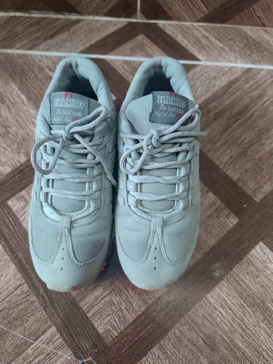 کفش اسپرت|کیف، کفش، کمربند|گلبهار, شهر جدید گلبهار|دیوار