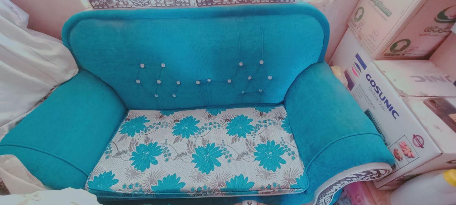 مبل|مبلمان خانگی و میز عسلی|تربت جام, تیپ ۳۸ زرهی تربت جام|دیوار