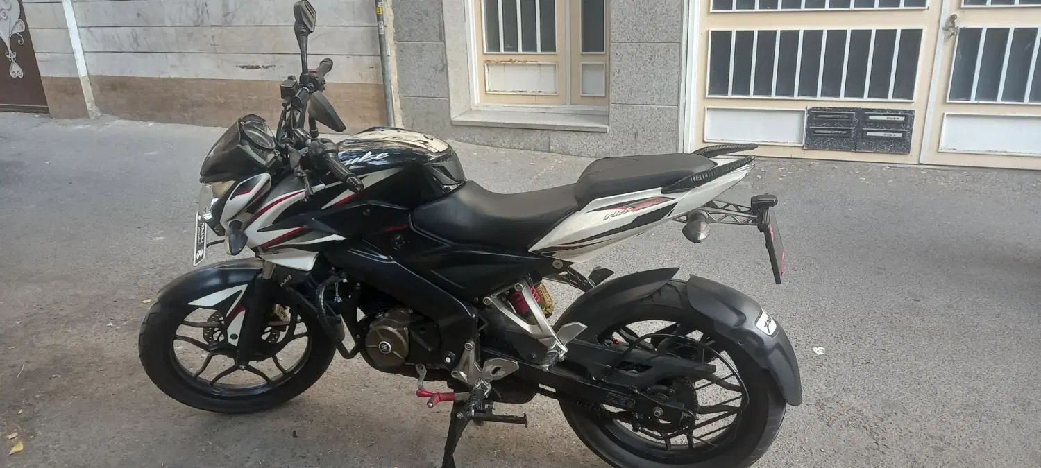 ان اس باجاج ns150cc|موتورسیکلت|تهران, بلورسازی|دیوار