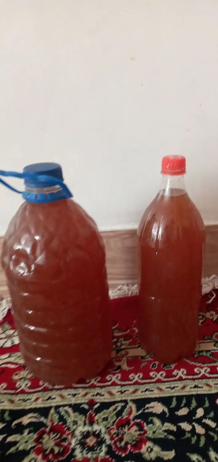 آبغوره تازه باغوره درجه یک بدون نمک سرکه هم داریم|خوردنی و آشامیدنی|بروجرد, |دیوار