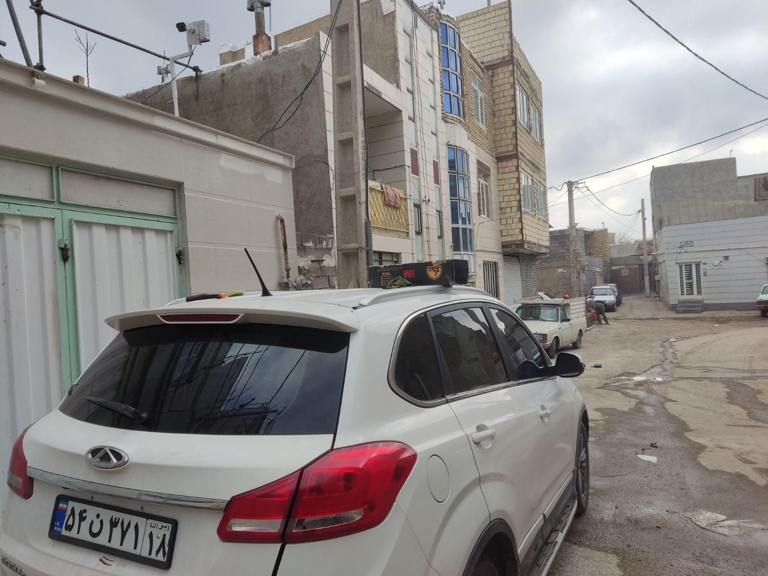 شیشه دودی ضد خش در محل(سیار)|خدمات موتور و ماشین|همدان, |دیوار