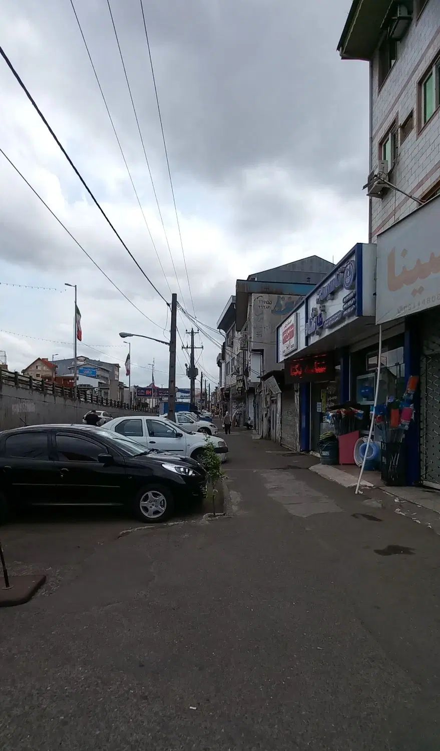 فلکه گاز/بر اصلی کمربندی/اجاره مغازه ۴۵متری|اجارهٔ مغازه و غرفه|رشت, شهرک قدس|دیوار
