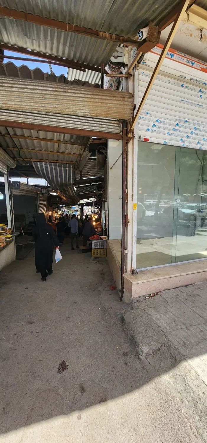 مغازه گاراژ(میدان آزادی)بازار روز|اجارهٔ مغازه و غرفه|کرمانشاه, |دیوار