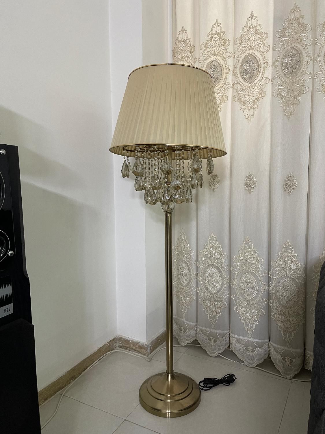 آباژور ایستاده|چراغ خواب و آباژور|آمل, |دیوار