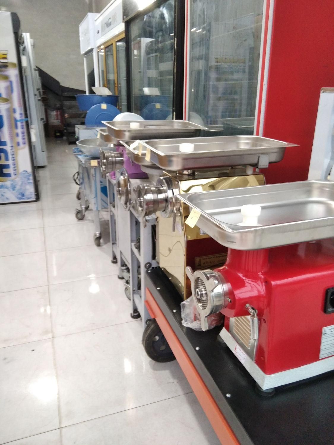 چرخ گوشت آبلیمو گیر ترازو آبسردکن فریزر|فروشگاه و مغازه|ساری, |دیوار