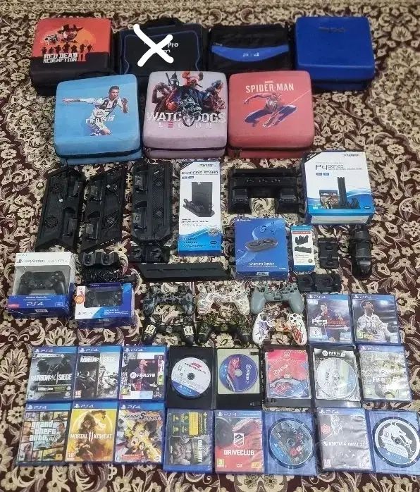 بازی و کیف و دسته و پایه فن و شارژردسته معاوضه ps4|کنسول، بازی ویدئویی و آنلاین|تهران, شوش|دیوار