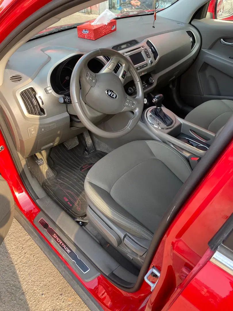 اسپورتیج ۲۴۰۰سی سی ۲۰۱۴  نیم فول صفر خشک|خودرو سواری و وانت|رشت, حافظ آباد|دیوار