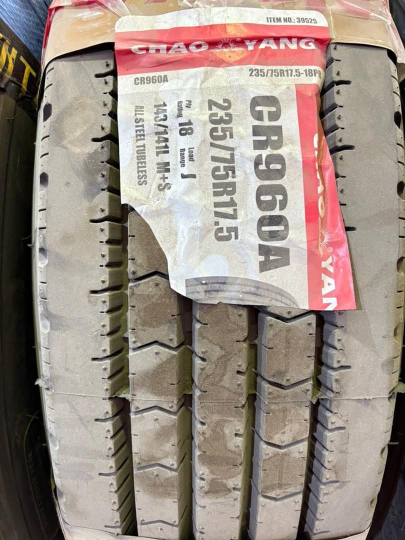 فروش انواع لاستیک سنگین ۳۸۵-۳۱۵-۱۲۲۴-۲۳۵-۲۱۵|قطعات یدکی و لوازم جانبی|چهاردانگه (تهران), |دیوار