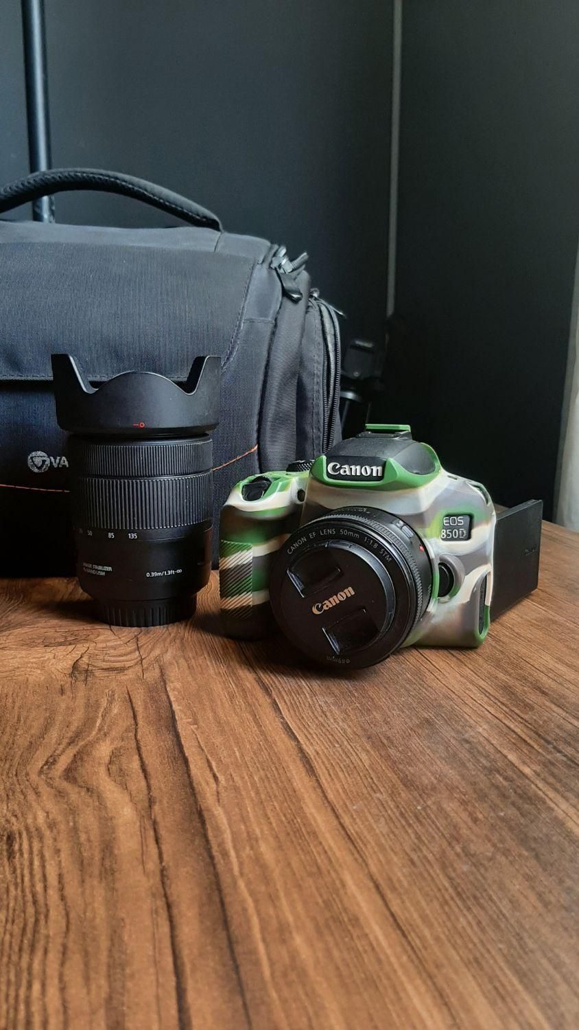 دوربین کانن 850d canon با لنز ۱۸-۱۳۵ و 50m f1.8|دوربین عکاسی و فیلم‌برداری|کرج, فاز ۱ مهرشهر|دیوار