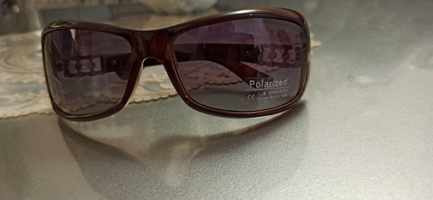 عینک دودی پلاریزه ویووی ۴۰۰|زیورآلات و اکسسوری|ری, دولت‌آباد|دیوار