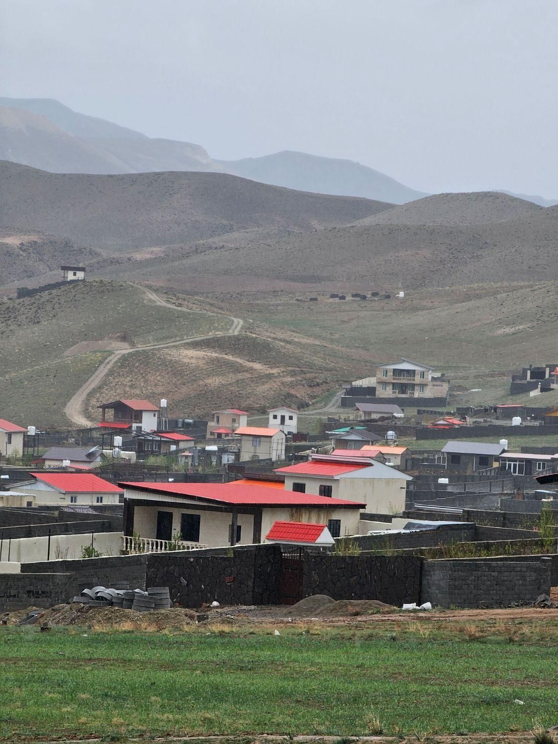 ۱۸۵ متر باغچه دوطرف دیوار دشت اول گرمابسرد دماوند|فروش زمین و ملک کلنگی|دماوند, دماوند|دیوار