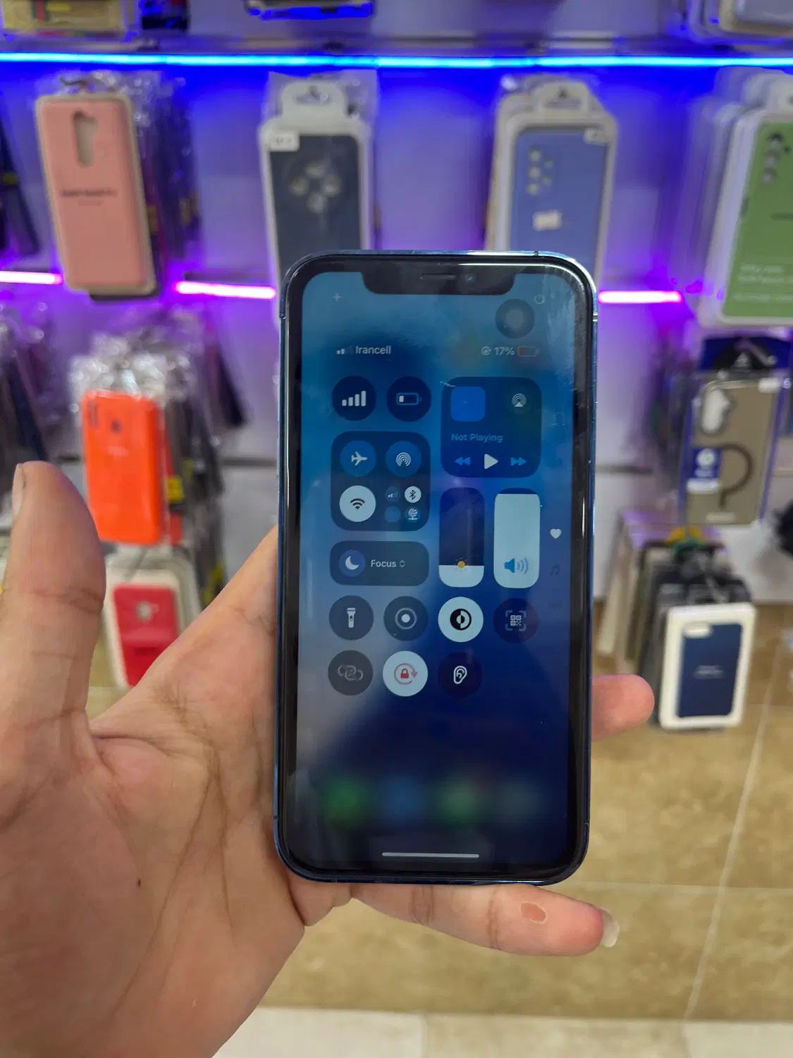 معاوضه فروش  ایفون XR|موبایل|رشت, بلوار گیلان|دیوار