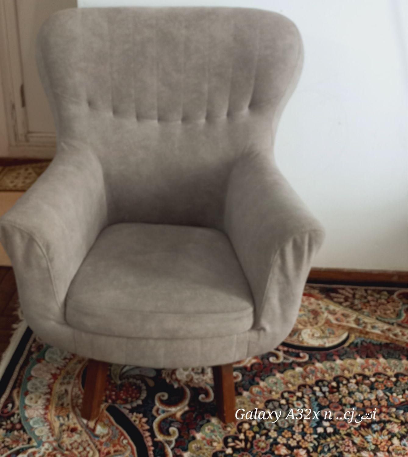 فروش مبل وعسلی بدلیل کمبودجا|مبلمان خانگی و میز عسلی|گنبد کاووس, |دیوار