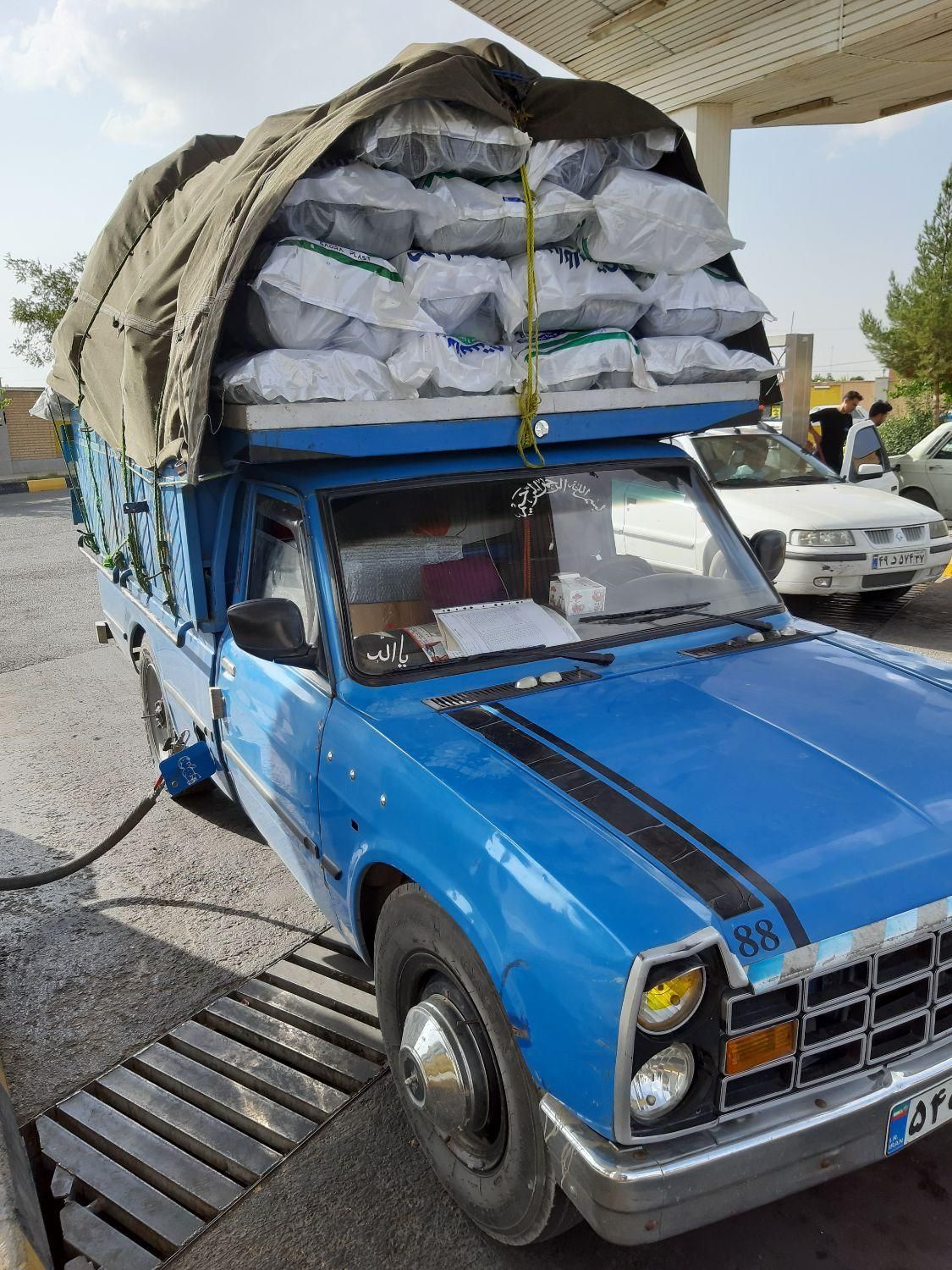 وانت تلفنی،نیسان تلفنی.وانت بار،نیسان بار، بار|خدمات حمل و نقل|سنندج, |دیوار