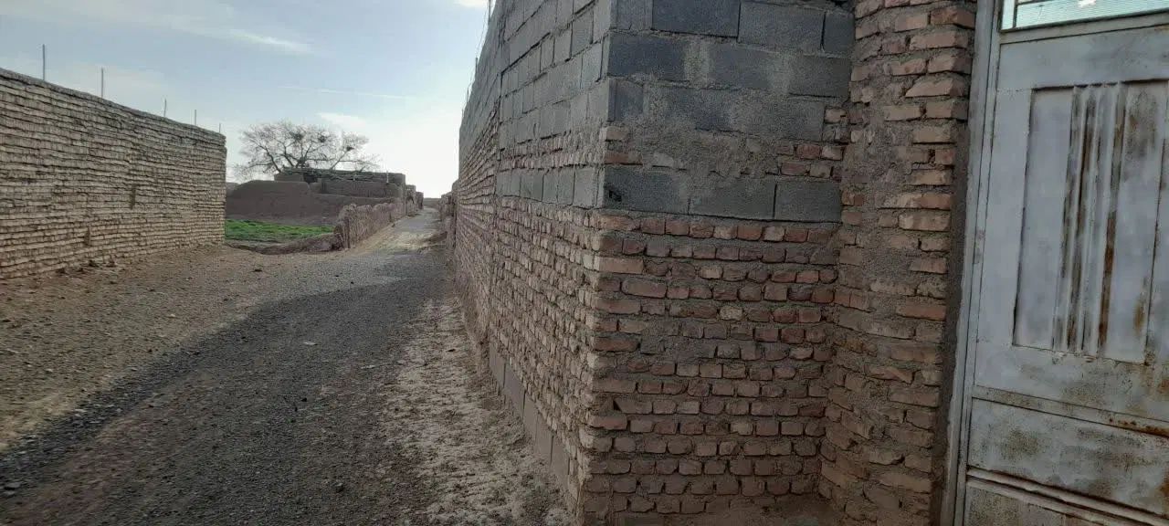 زمین دور دیوار۴۵۰متر دیوارها۴متری در بزنجردکاشمر|فروش خانه و ویلا|خلیل آباد, |دیوار